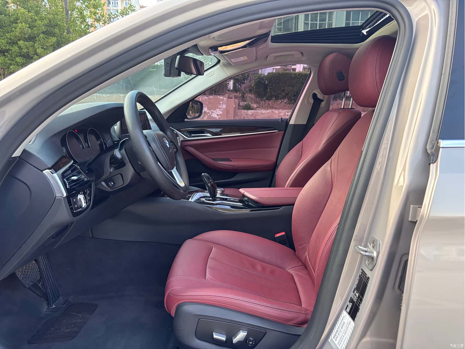 BMW 5 Series, 2018 11