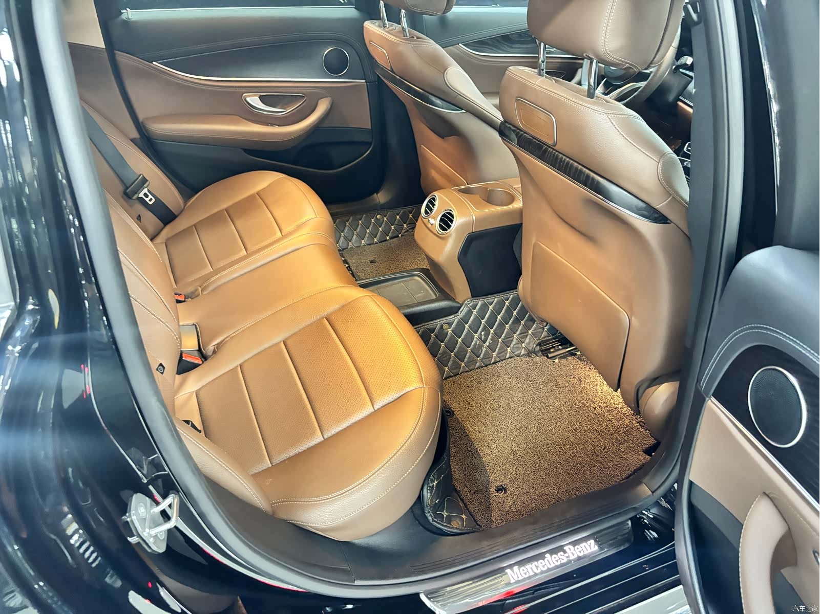 Mercedes-Benz E-Class, 2017 13