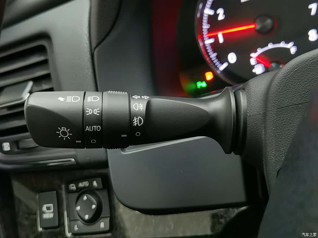 Toyota Crown, 2018 21