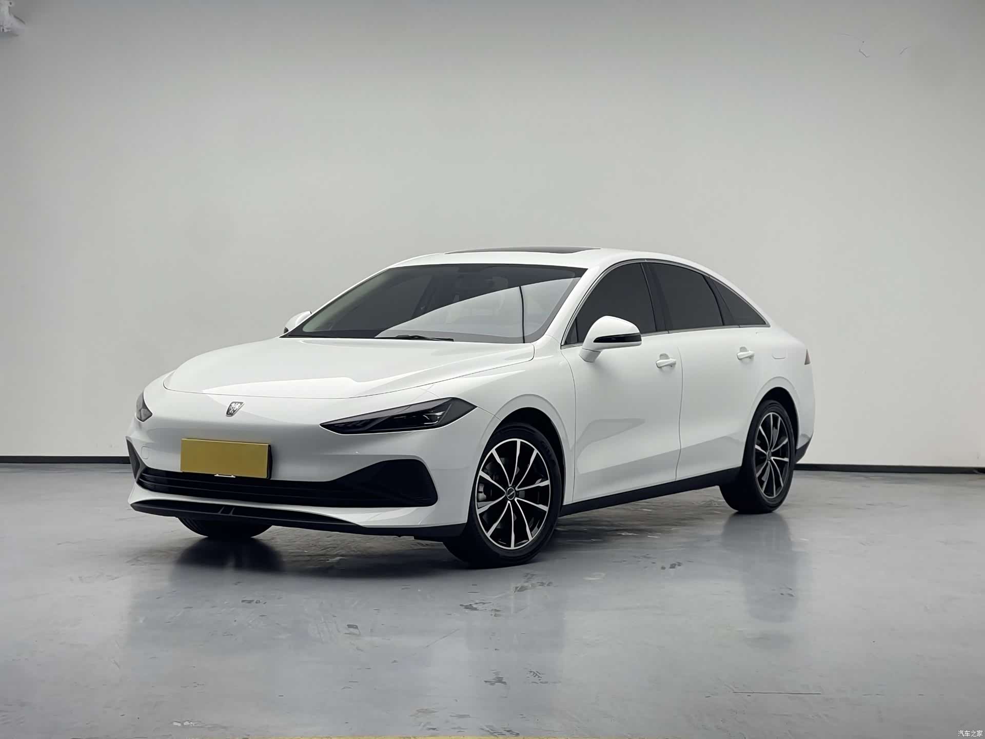 Roewe D7, 2025 1
