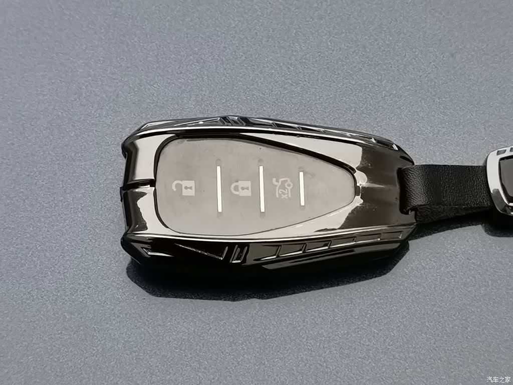 Chevrolet XL, 2019 19
