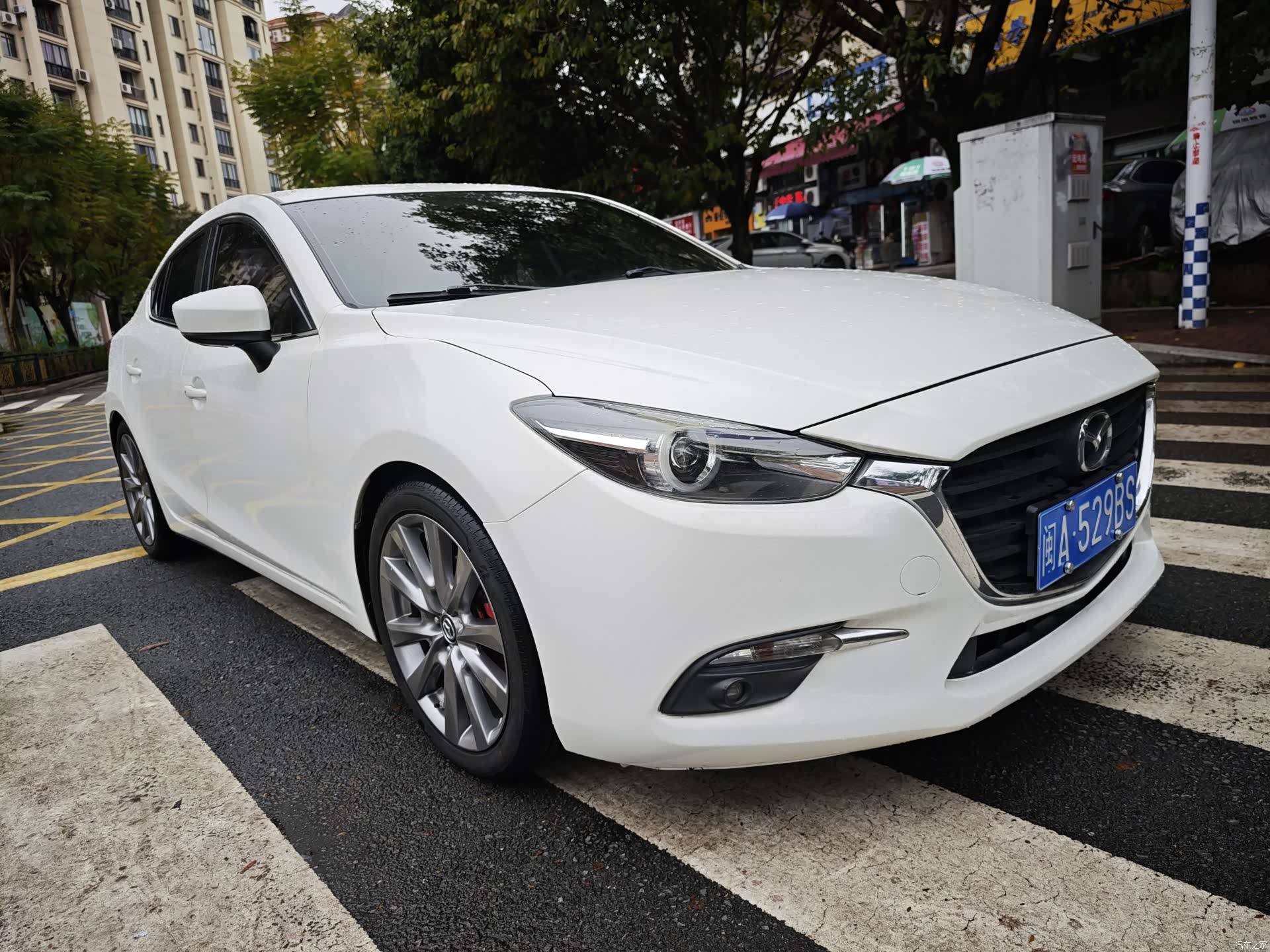 Mazda Mazda3, 2017 3