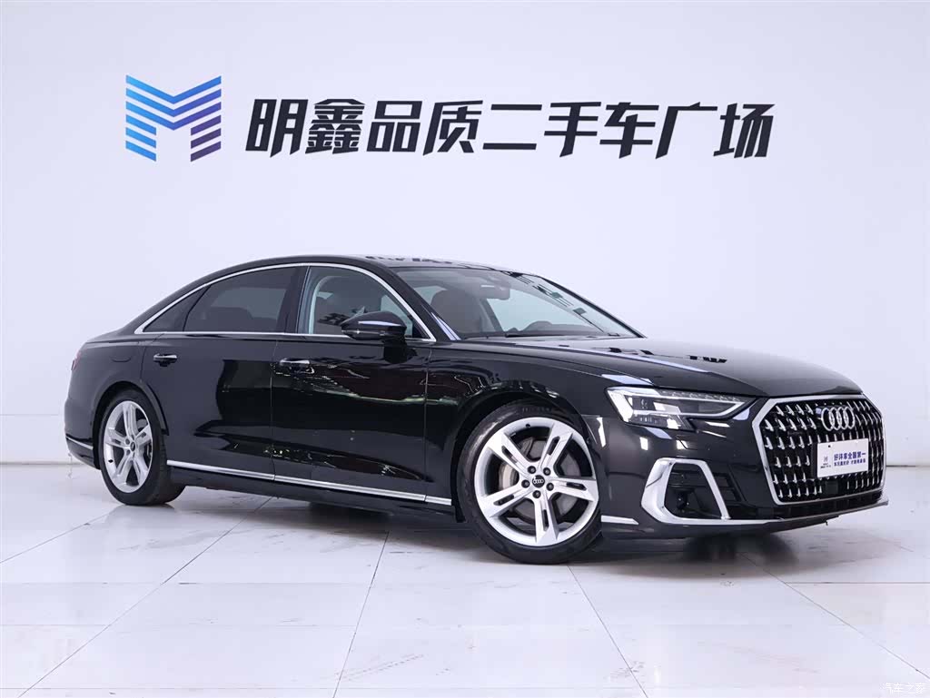 Audi A8L, 2023 все фото
