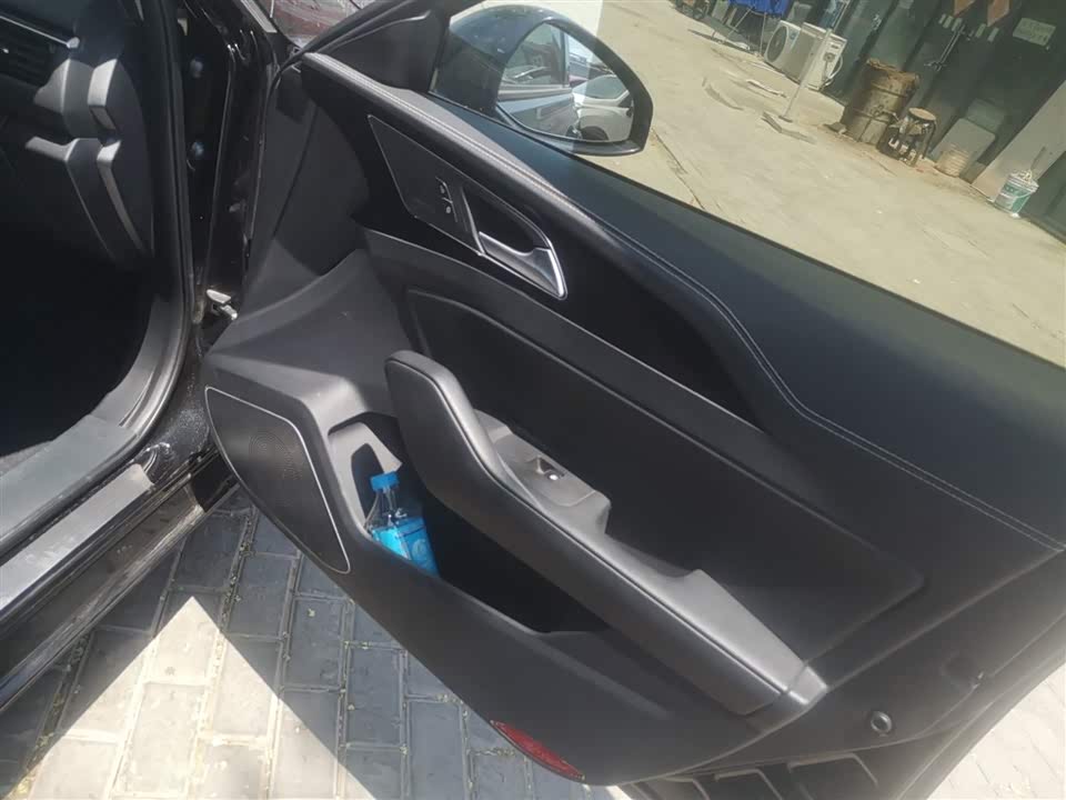 Hongqi H5 Hongqi H5