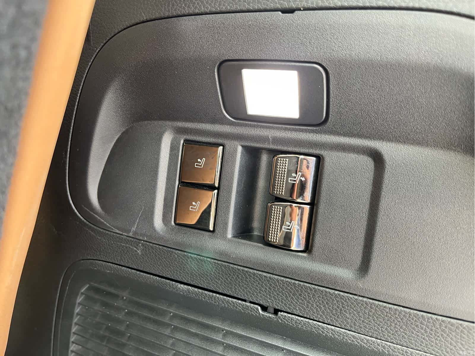 Trumpchi ES9, 2023 25