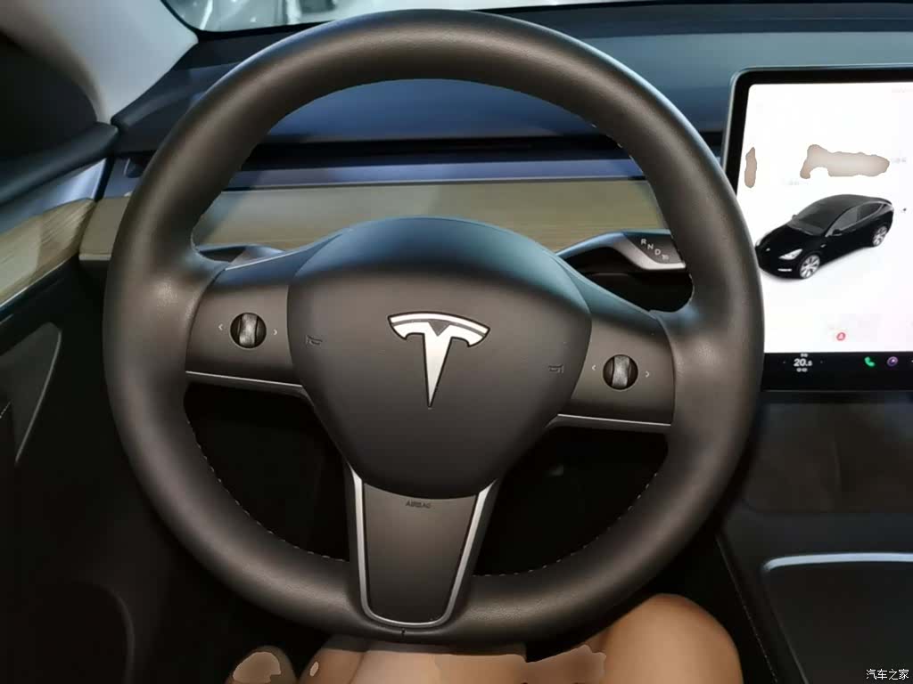 Tesla Model Y, 2023 11