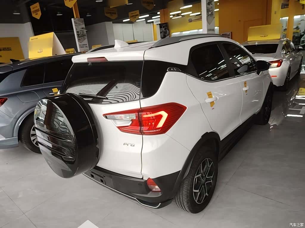 BYD Yuan, 2021 все фото