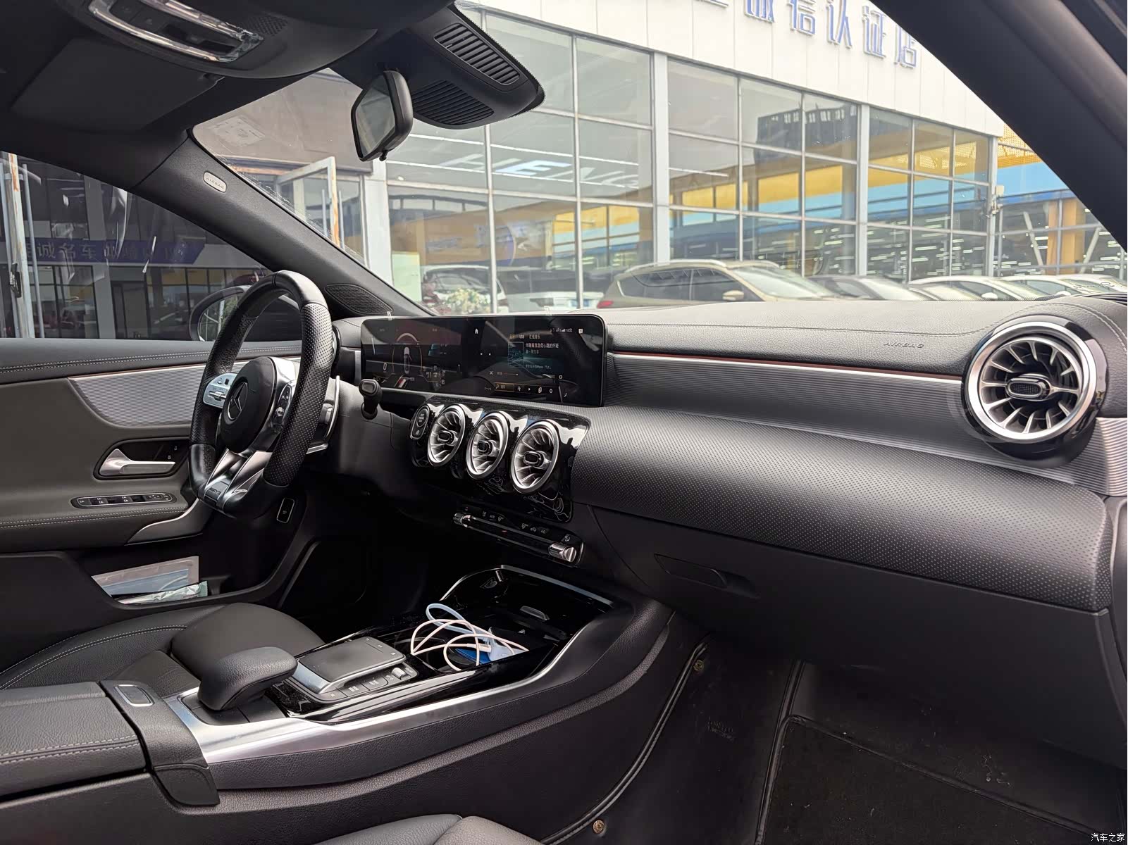 Mercedes-Benz A-Class, 2022 все фото
