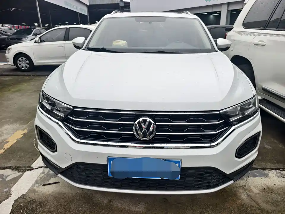 Volkswagen T-ROC exploring Songs