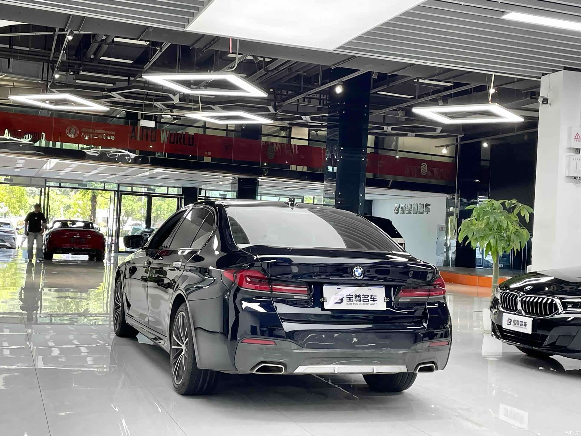 BMW 5 Series, 2021 10