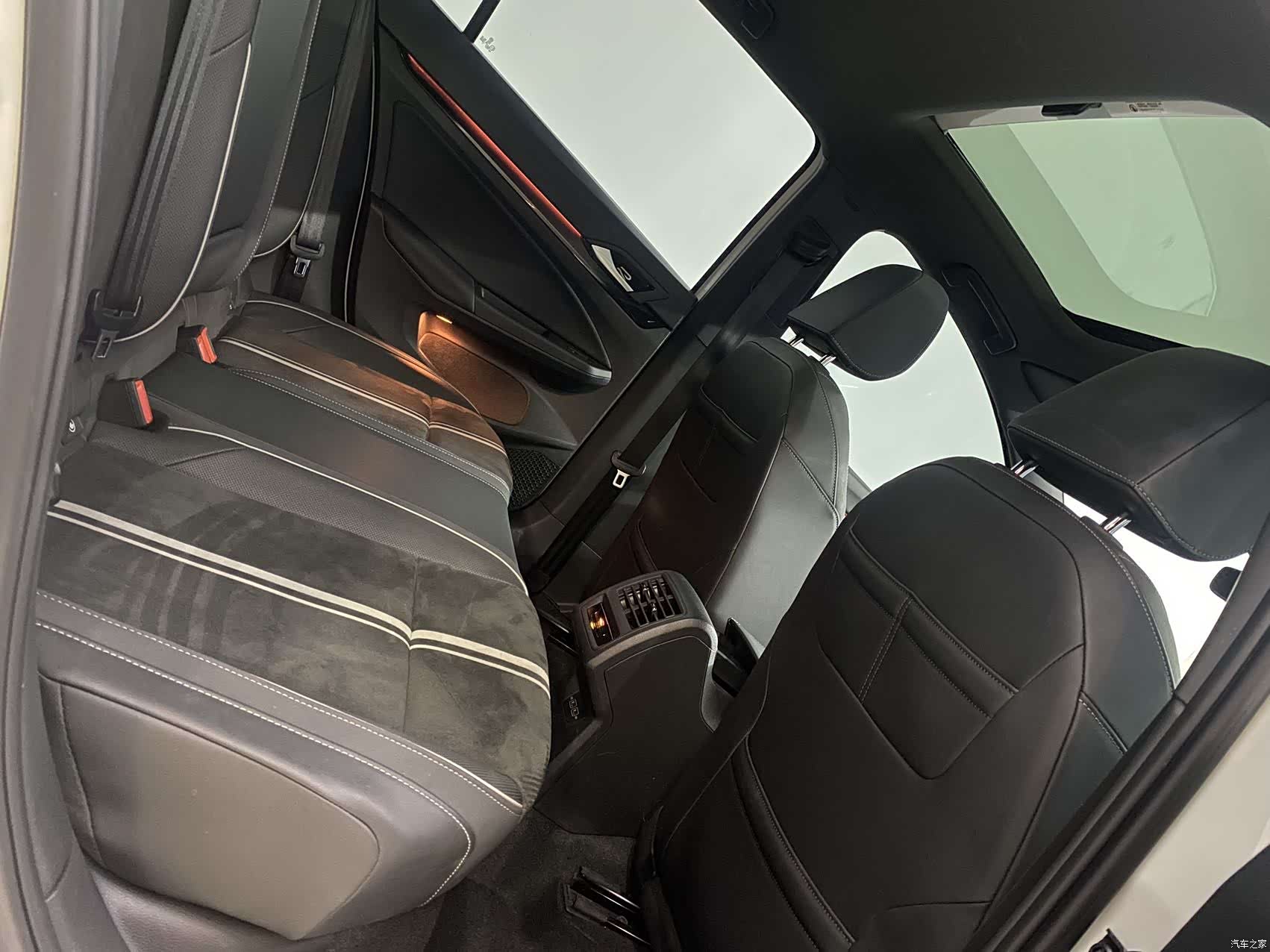 Volkswagen Golf, 2022 15