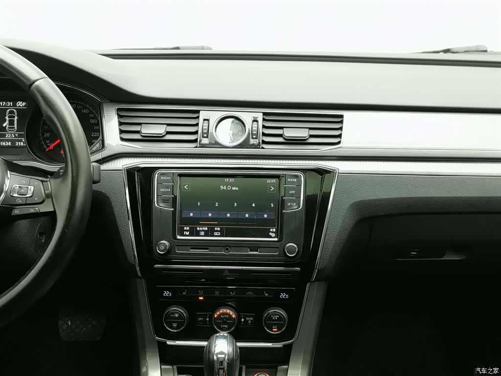 Volkswagen Passat, 2019 12
