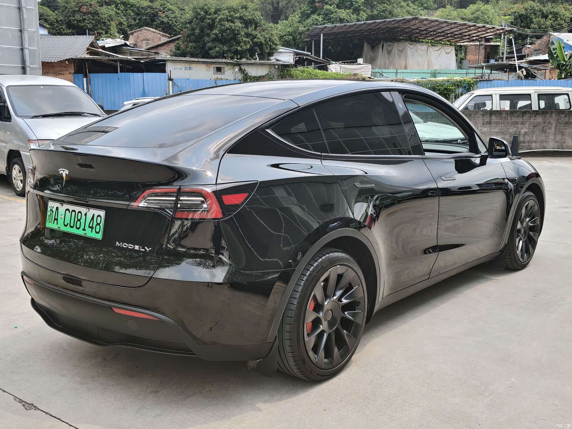 Tesla Model Y, 2021 9