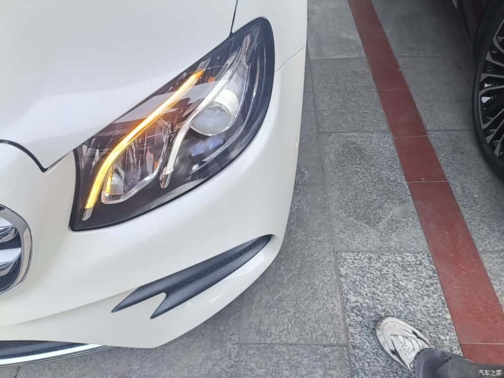 Mercedes-Benz E-Class, 2017 24