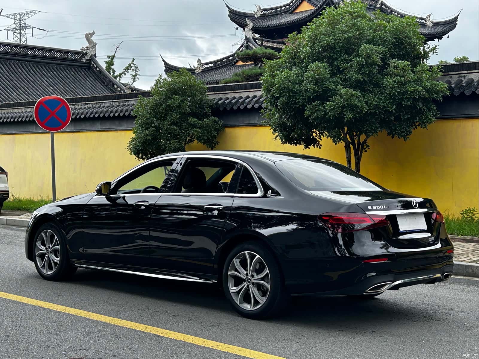 Mercedes-Benz E-Class, 2021 16