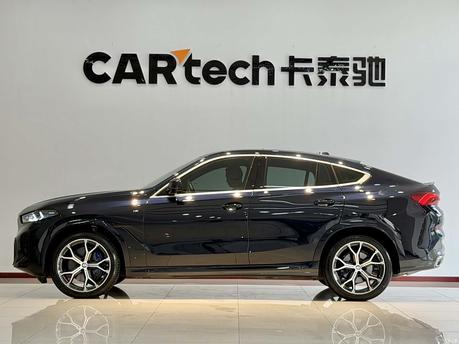 BMW X6, 2024 все фото