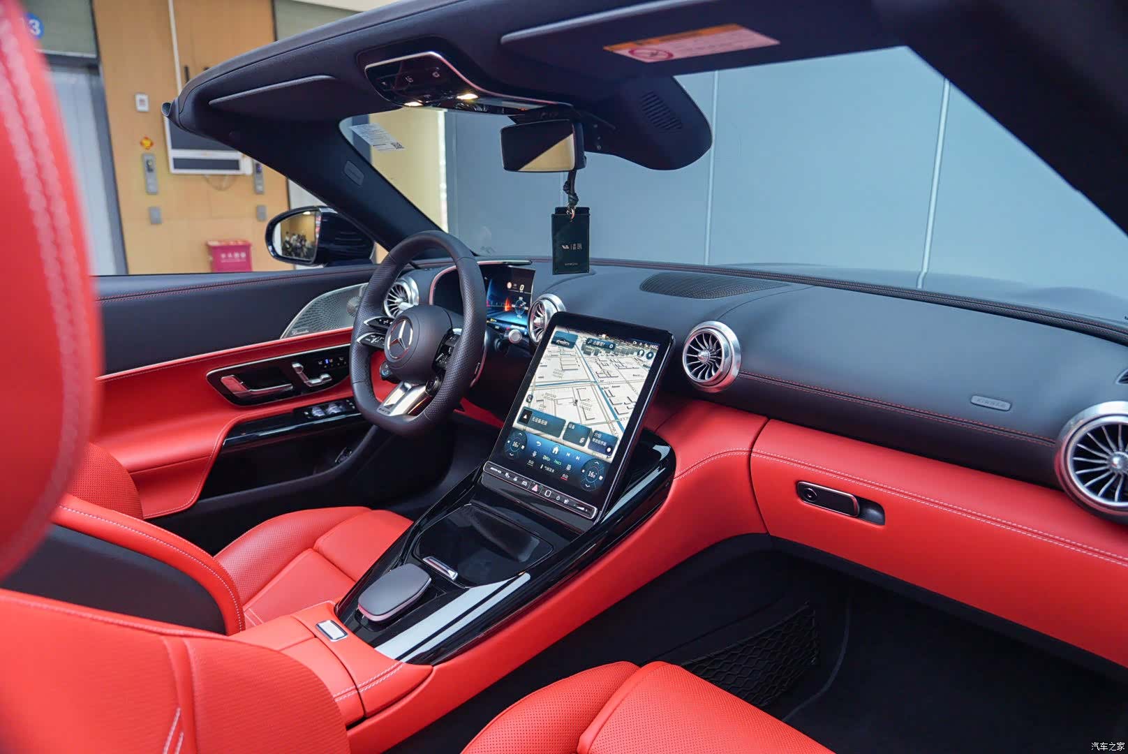 Mercedes-Benz SL, 2026 10