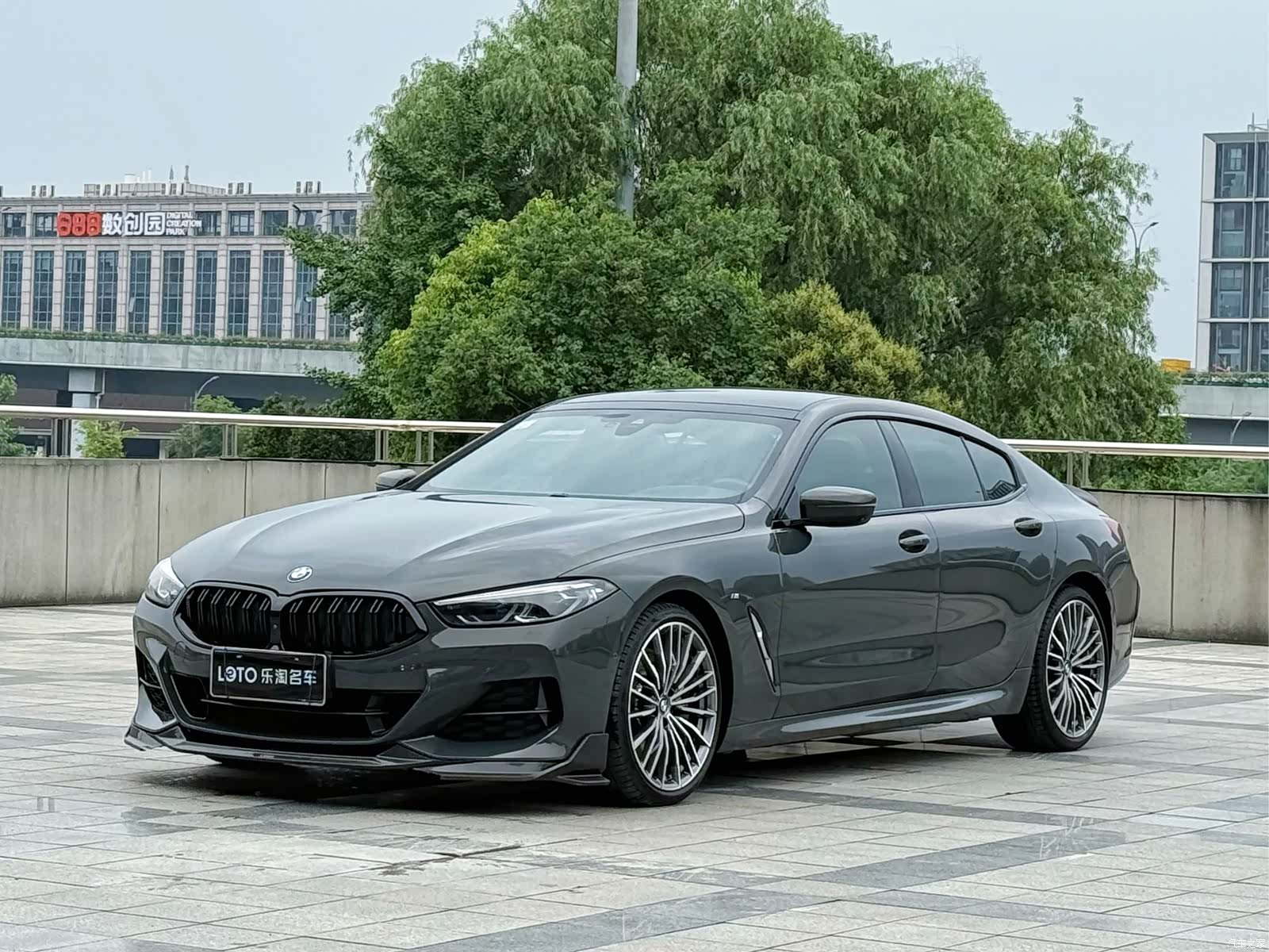 BMW 8 Series, 2021 1