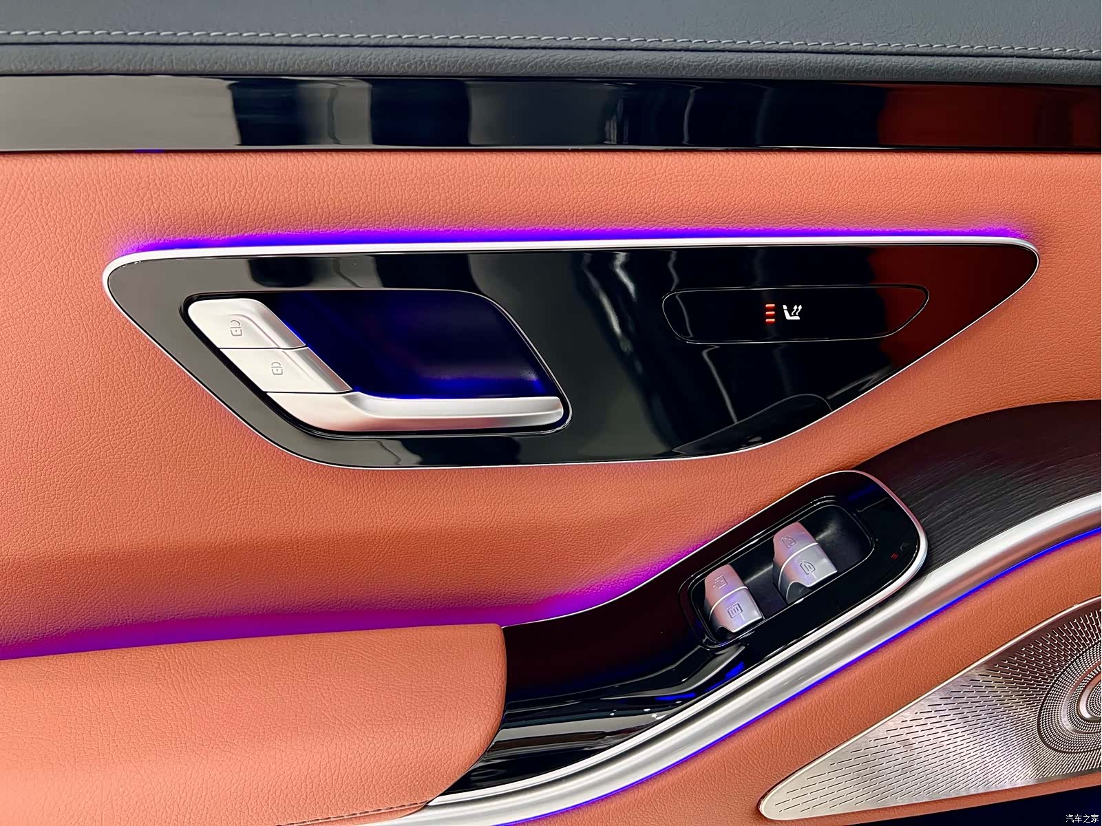 Mercedes-Benz S-Class, 2024 18