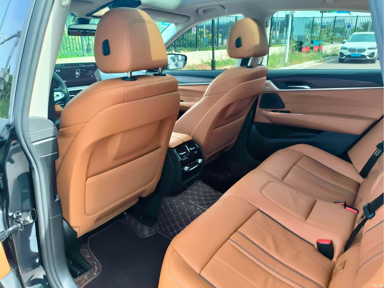 BMW 6 Series GT, 2023 20