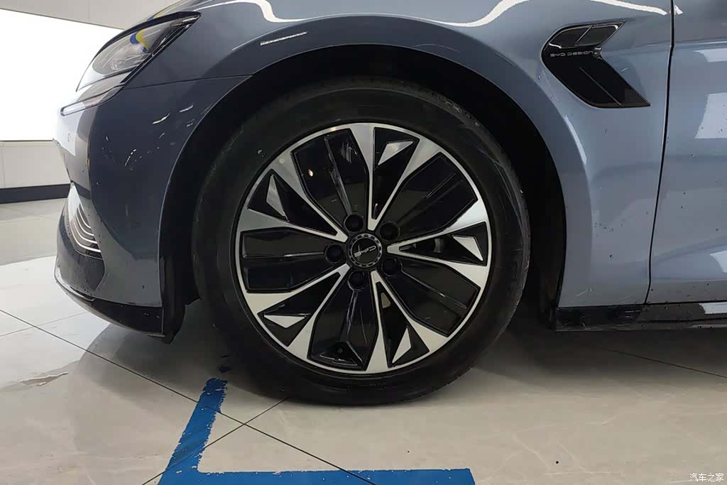 BYD Seal, 2023 6