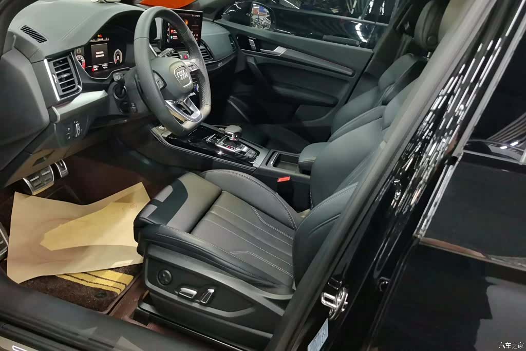 Audi Q5L, 2026 9