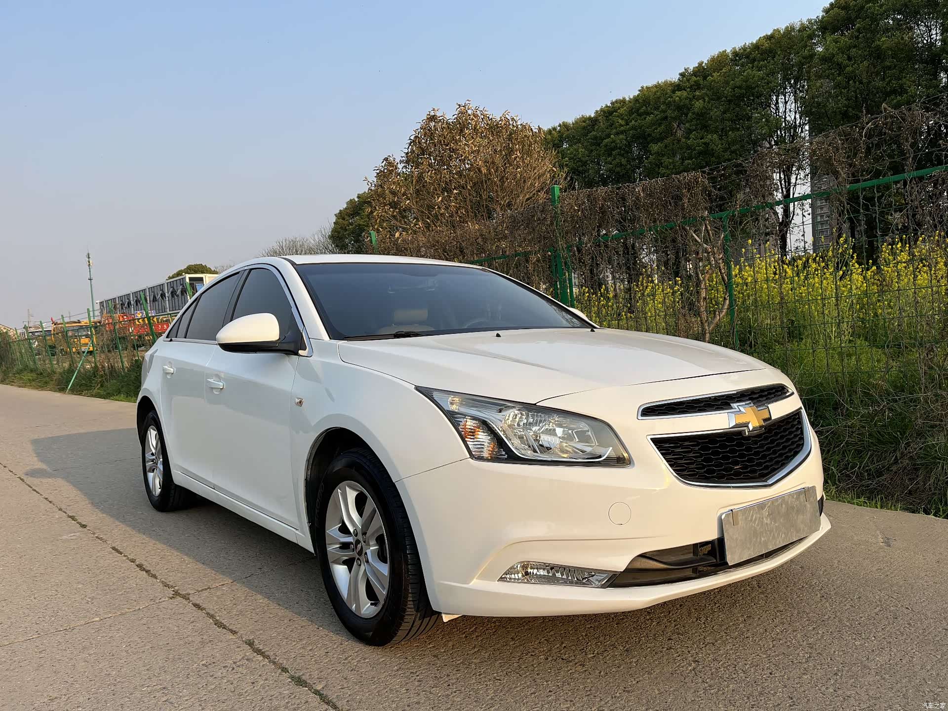 Chevrolet SE, 2015 2