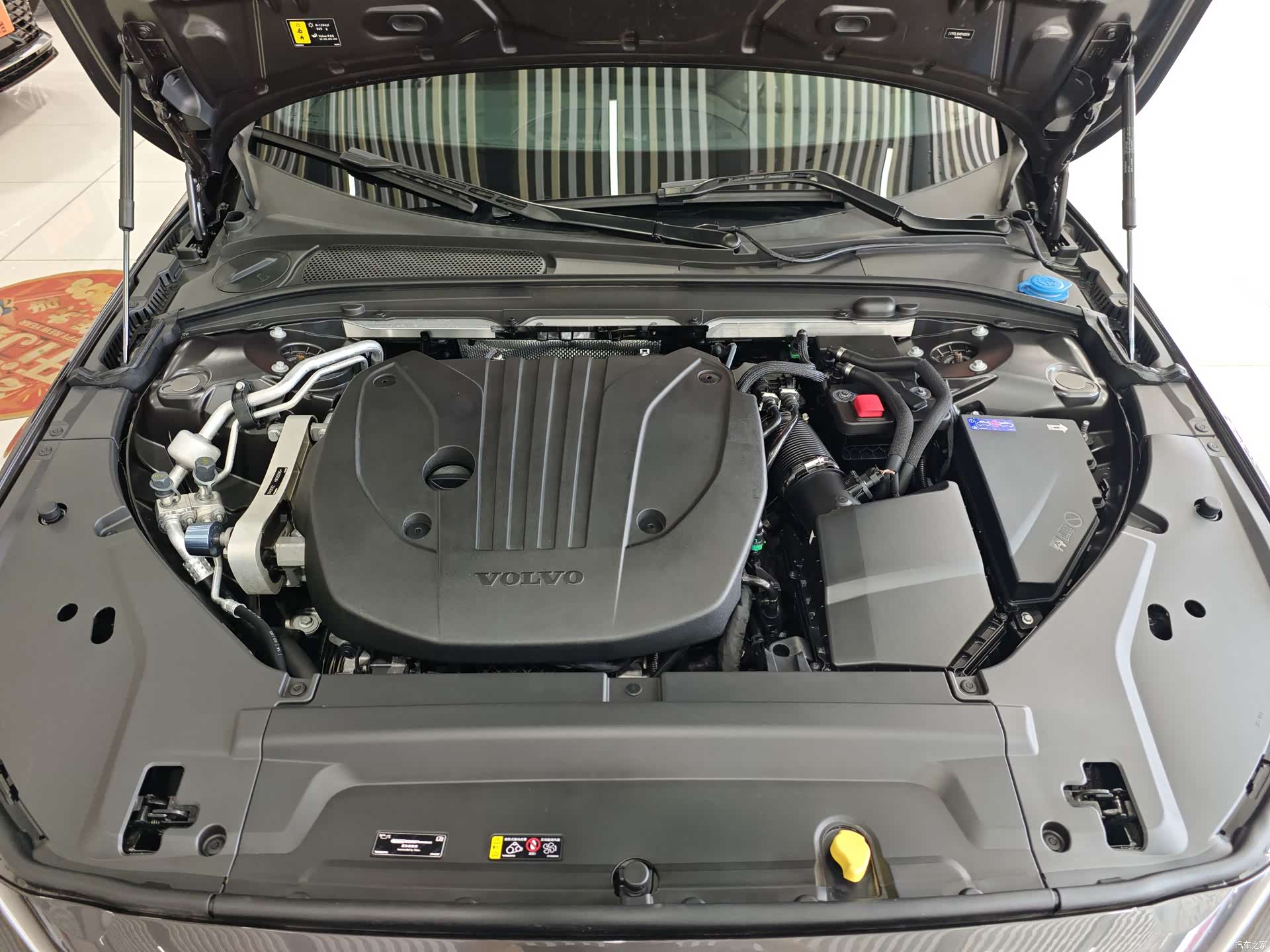 Volvo S90, 2025 19