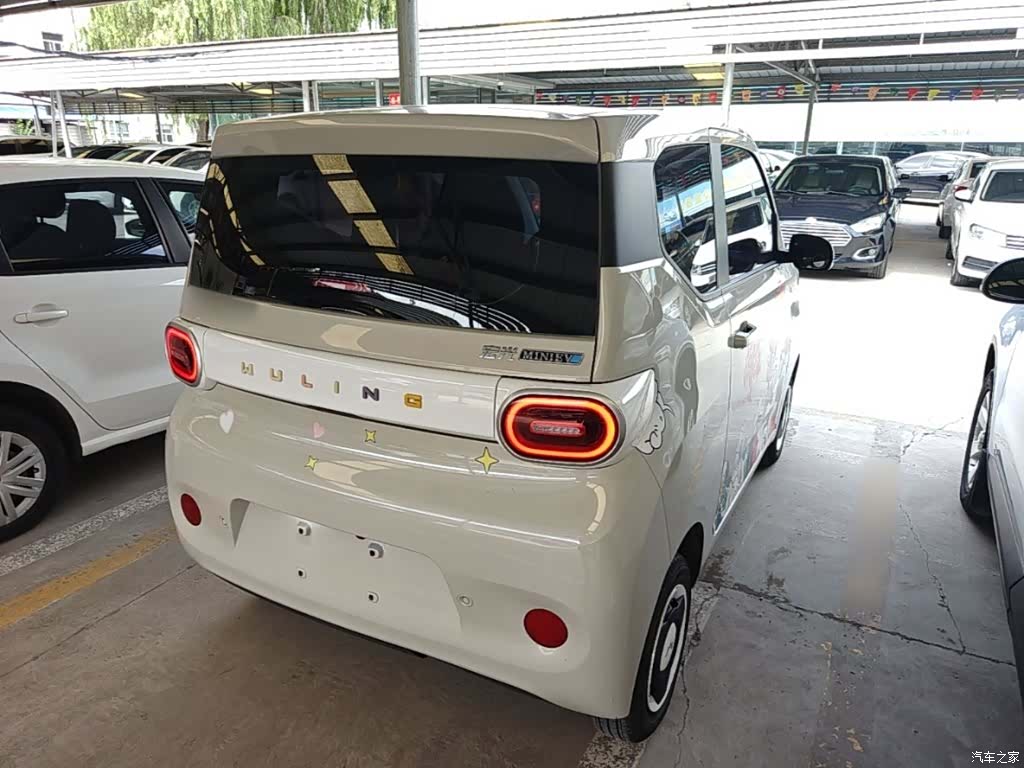 Wuling MINIEV, 2024 7