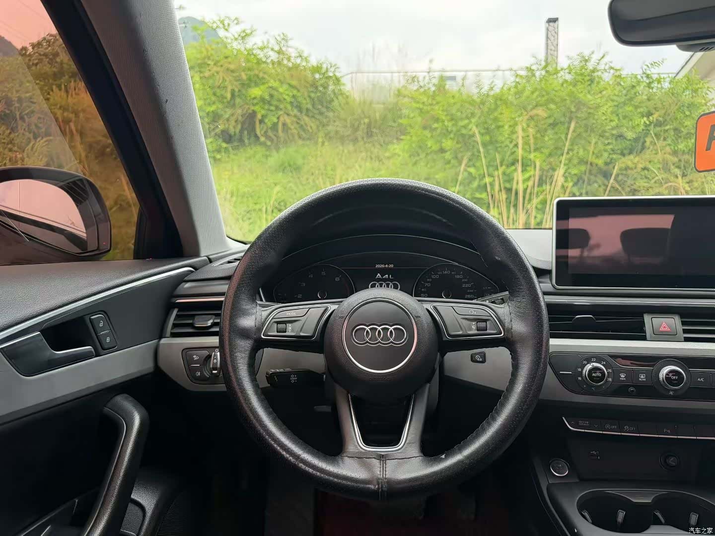Audi A4L, 2019 4