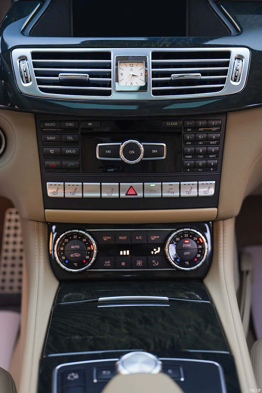 Mercedes-Benz CLS, 2014 13