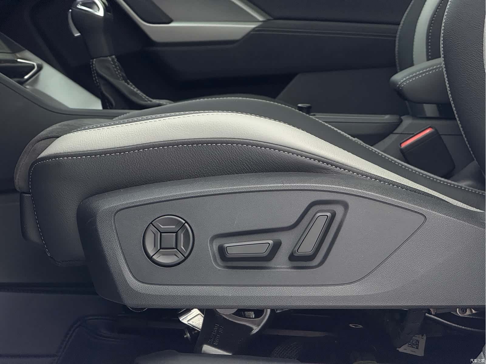 Audi Q3, 2025 19