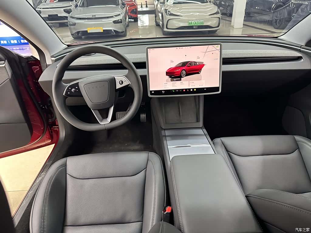 Tesla Model 3, 2024 10