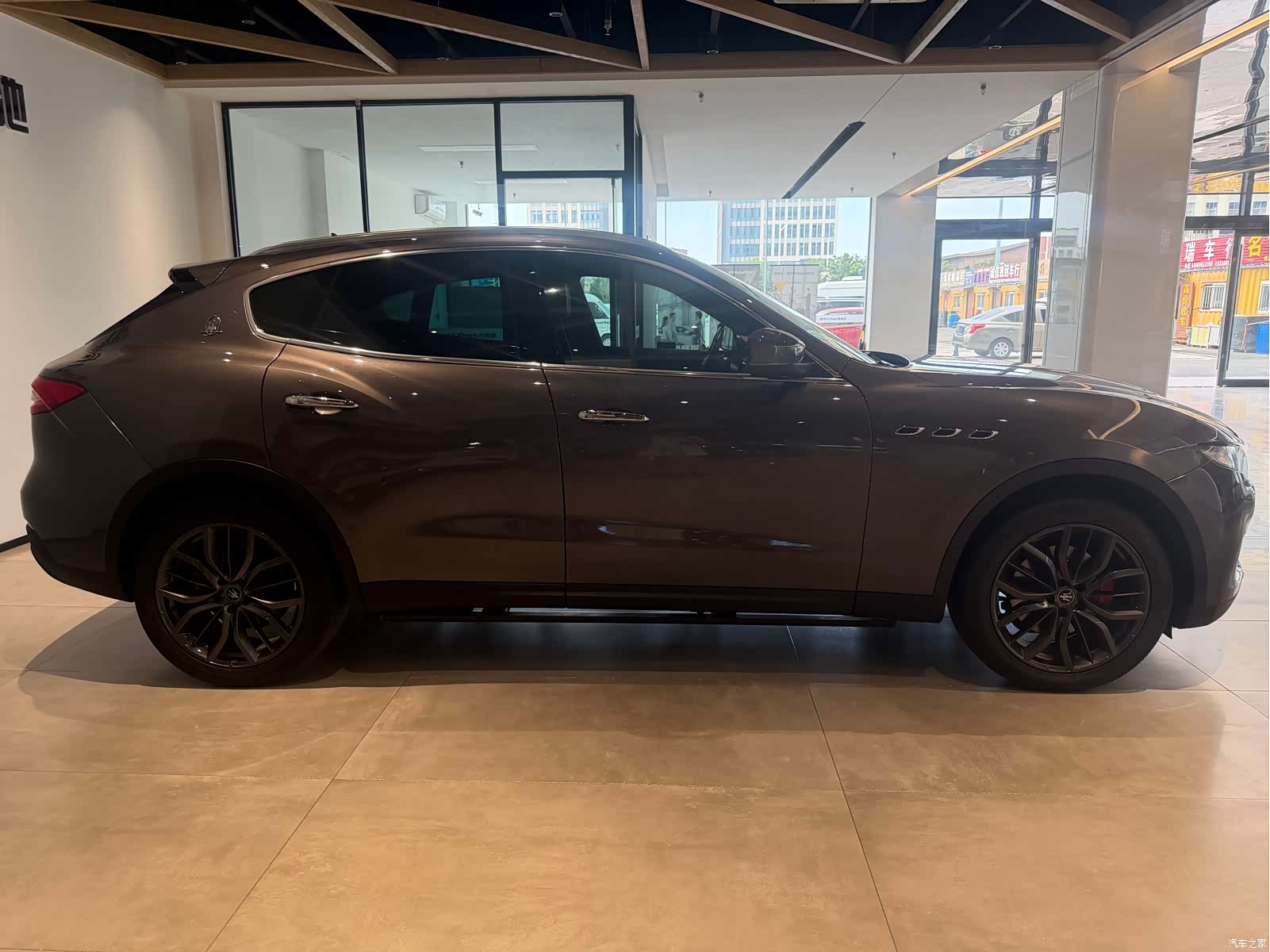 Maserati Levante, 2021 4