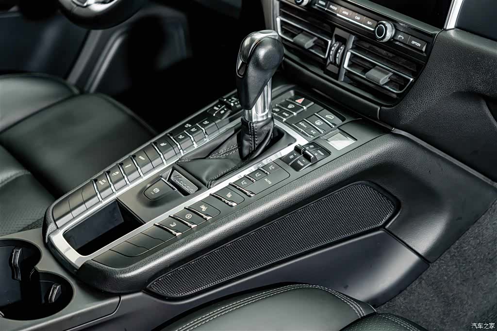 Porsche Macan, 2019 18