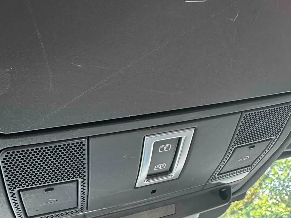 Land Rover Discover sources for sports