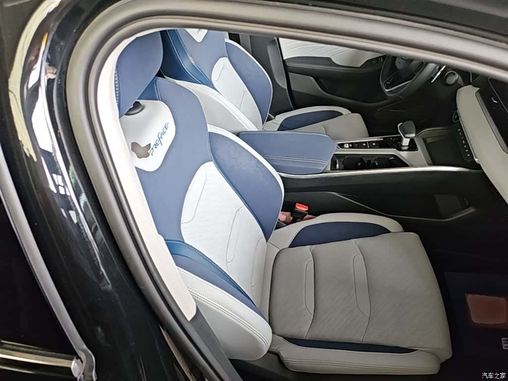 Geely Preface, 2022 25
