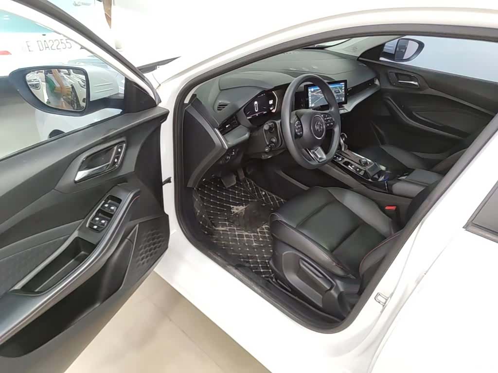 MG MG5, 2021 16