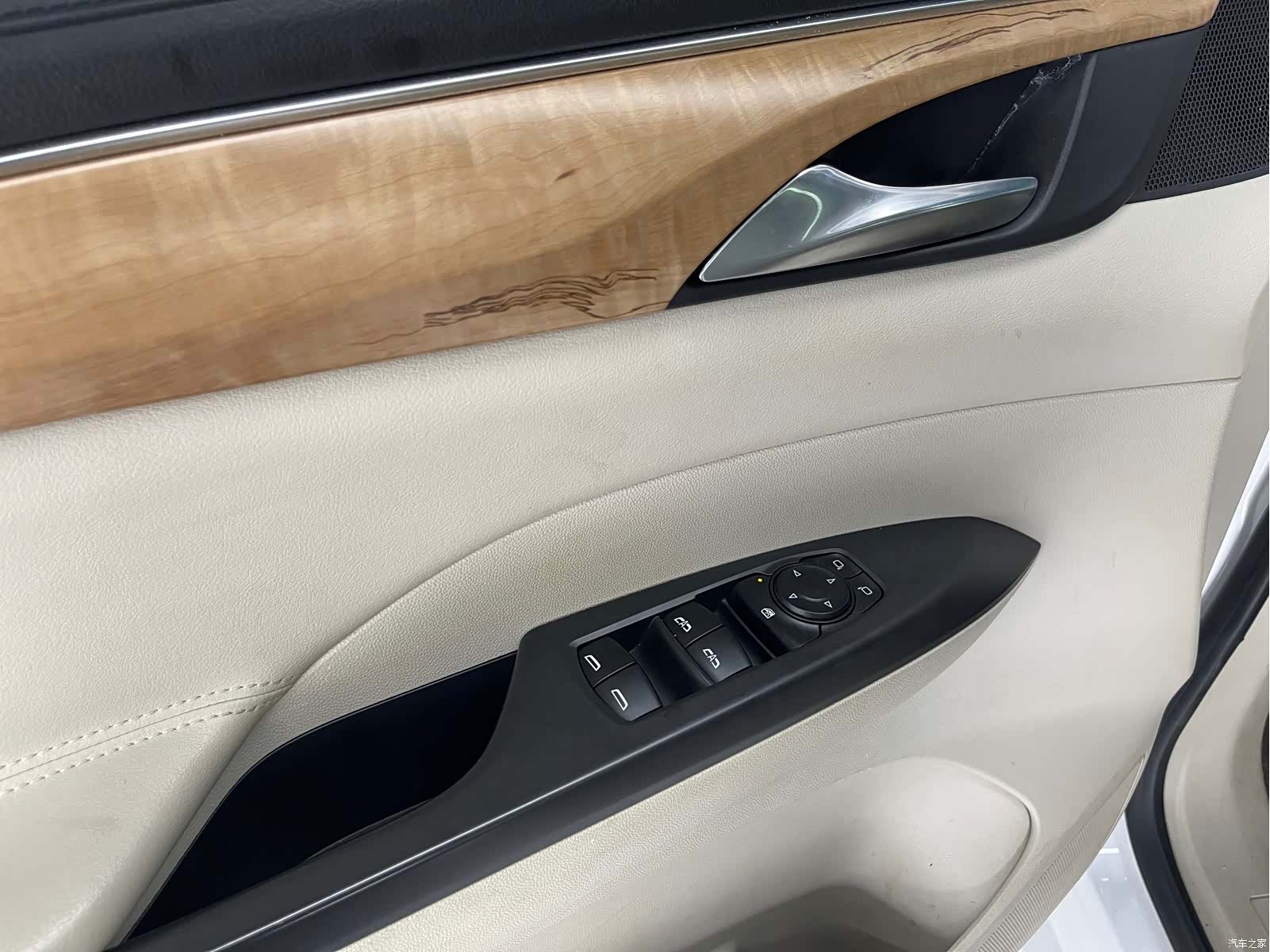 Buick GL8, 2019 23