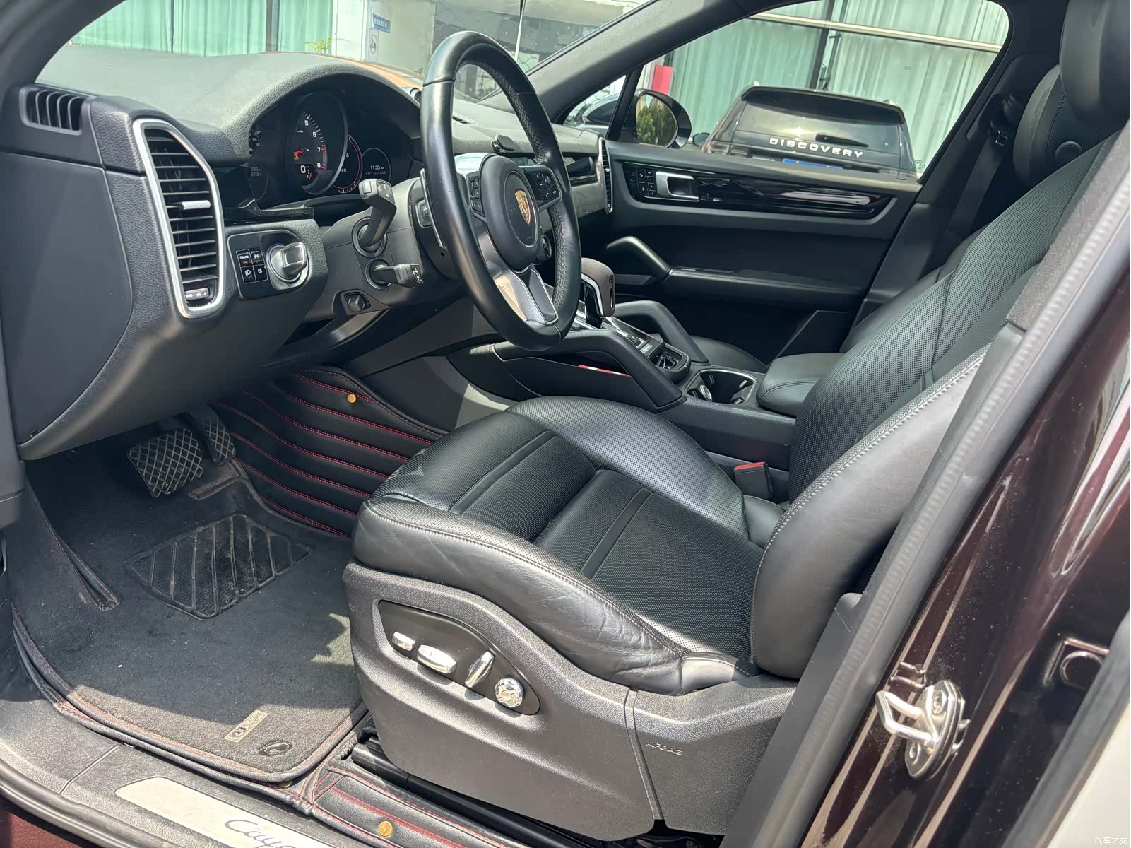 Porsche Cayenne, 2019 все фото