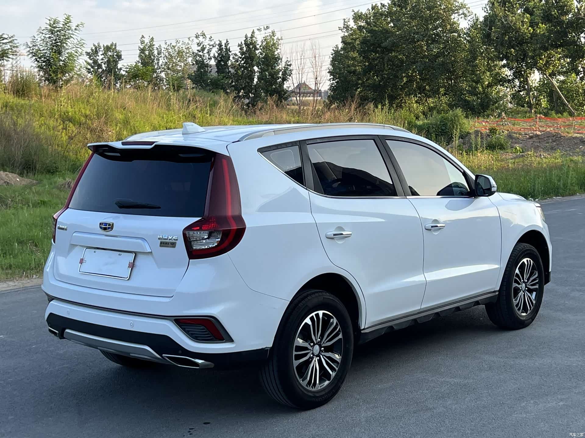 Geely X6, 2018 7