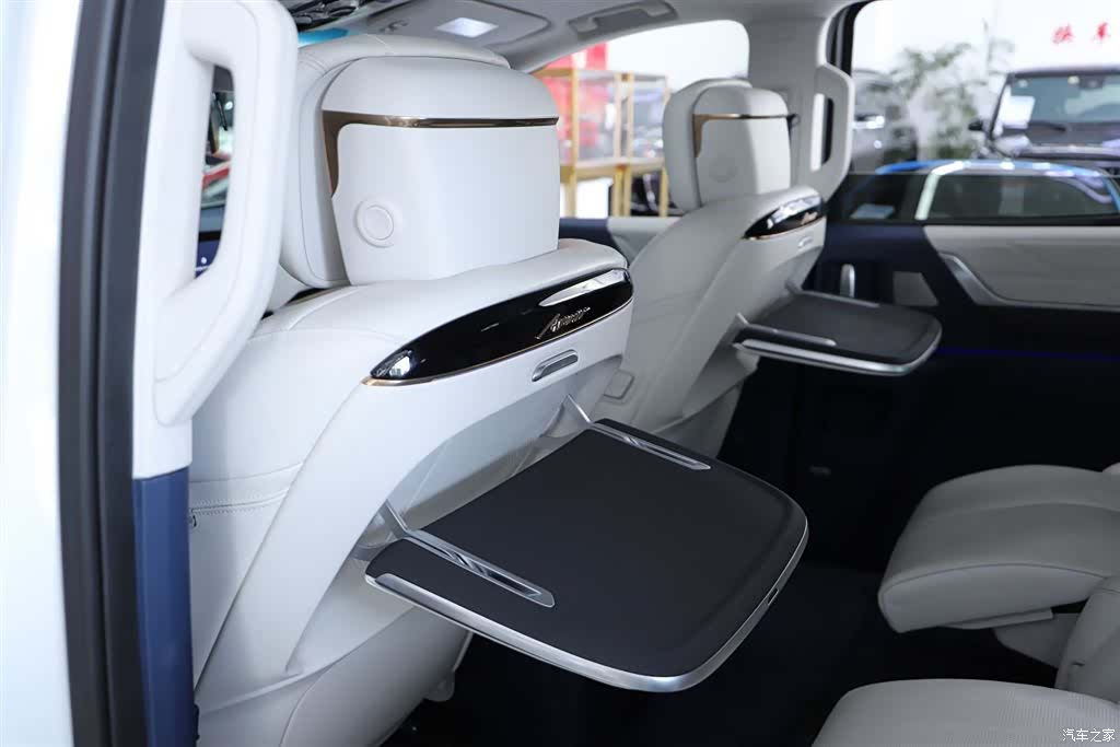 Buick Century, 2023 11