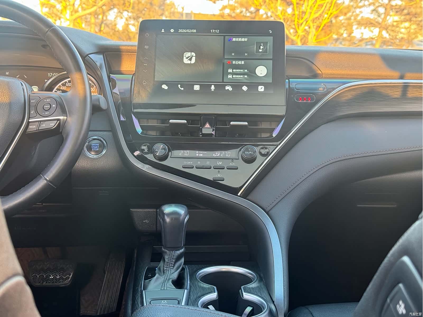 Toyota Camry, 2021 13