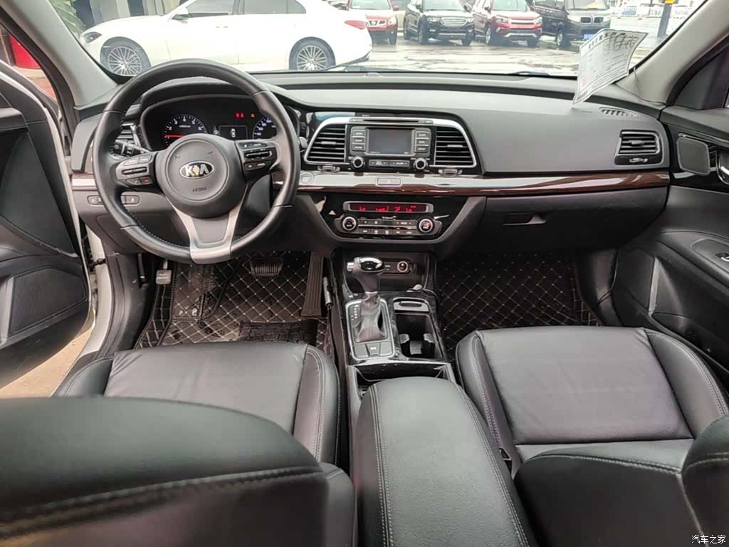 Kia K4, 2015 10