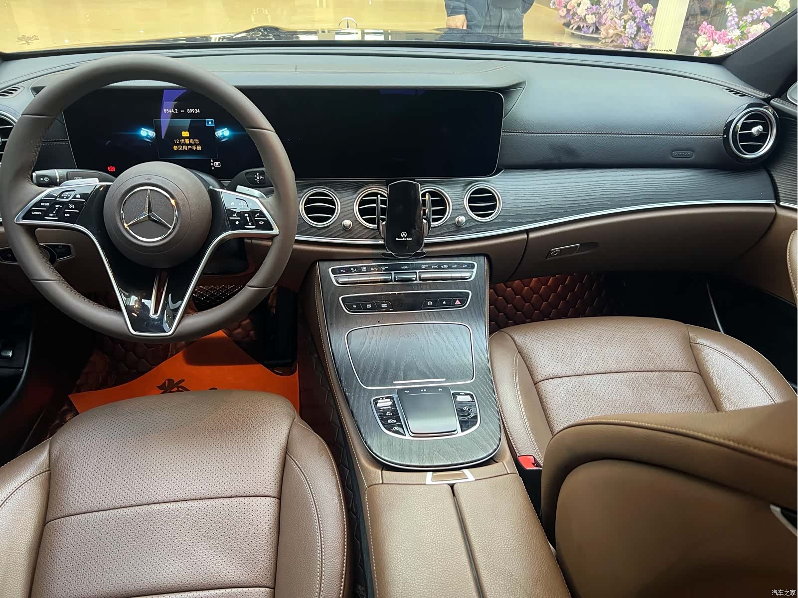 Mercedes-Benz E-Class, 2022 все фото