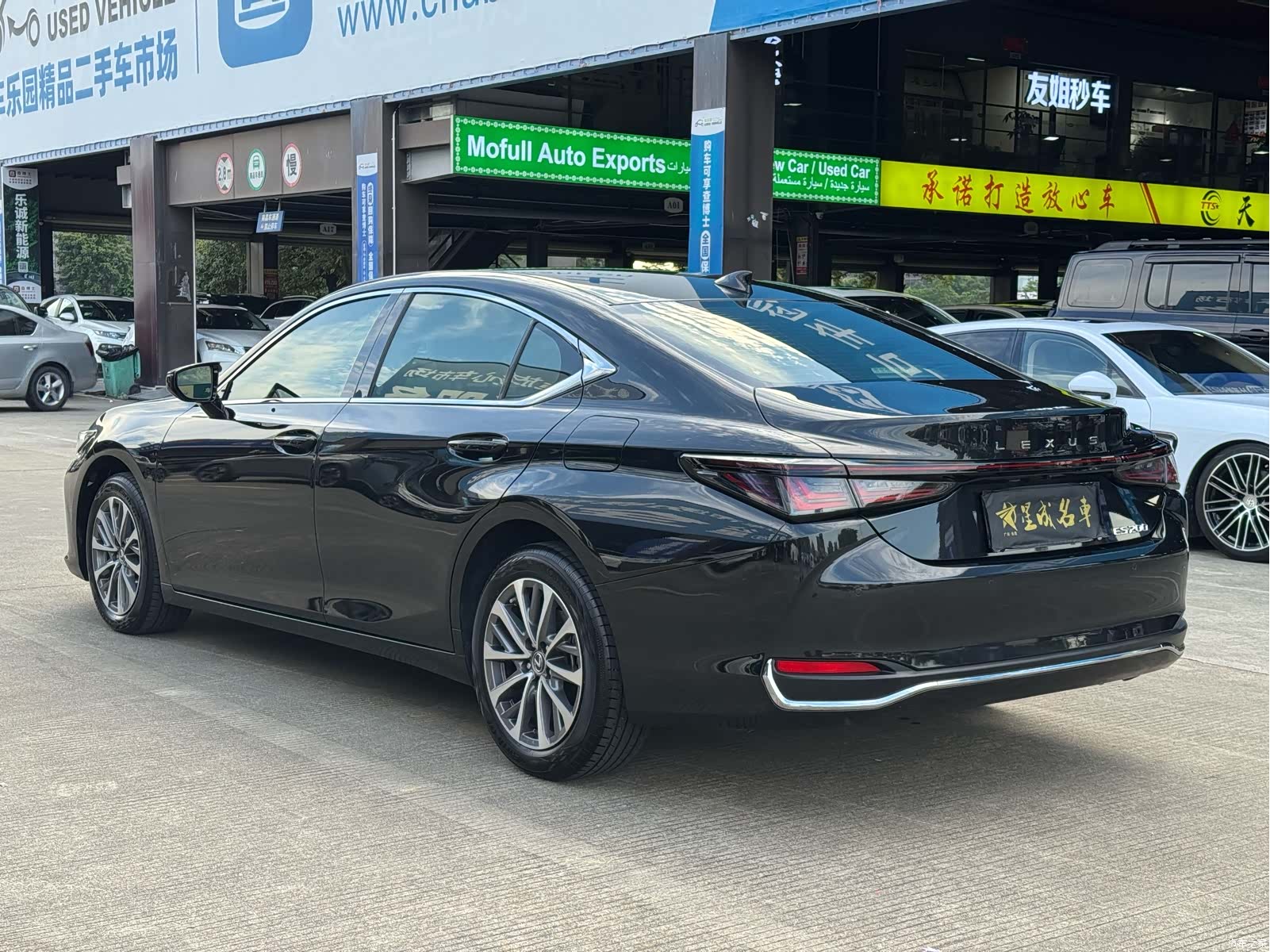 Lexus ES, 2026 17
