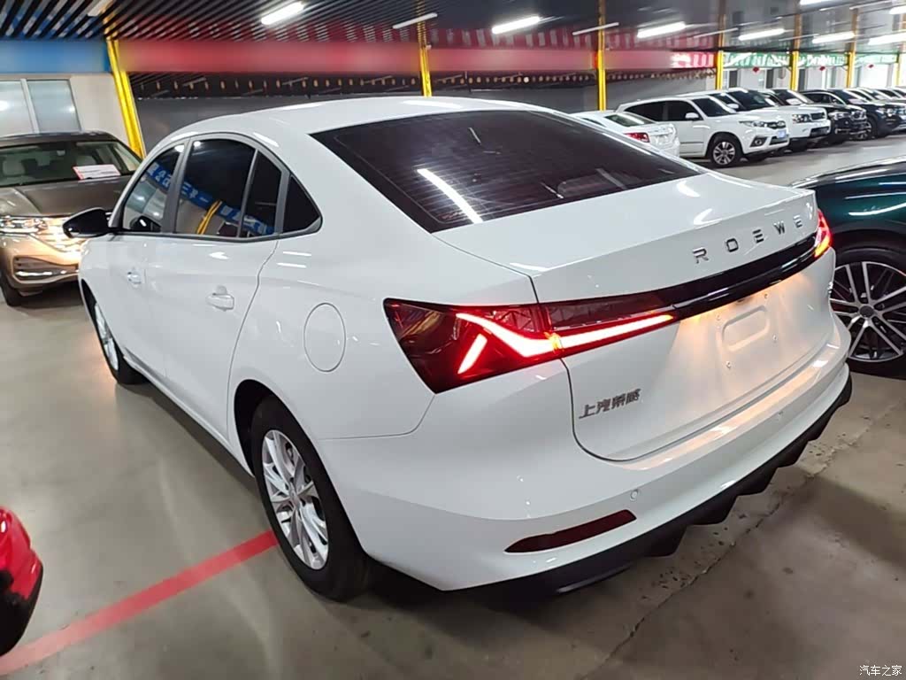 Roewe i5, 2025 все фото