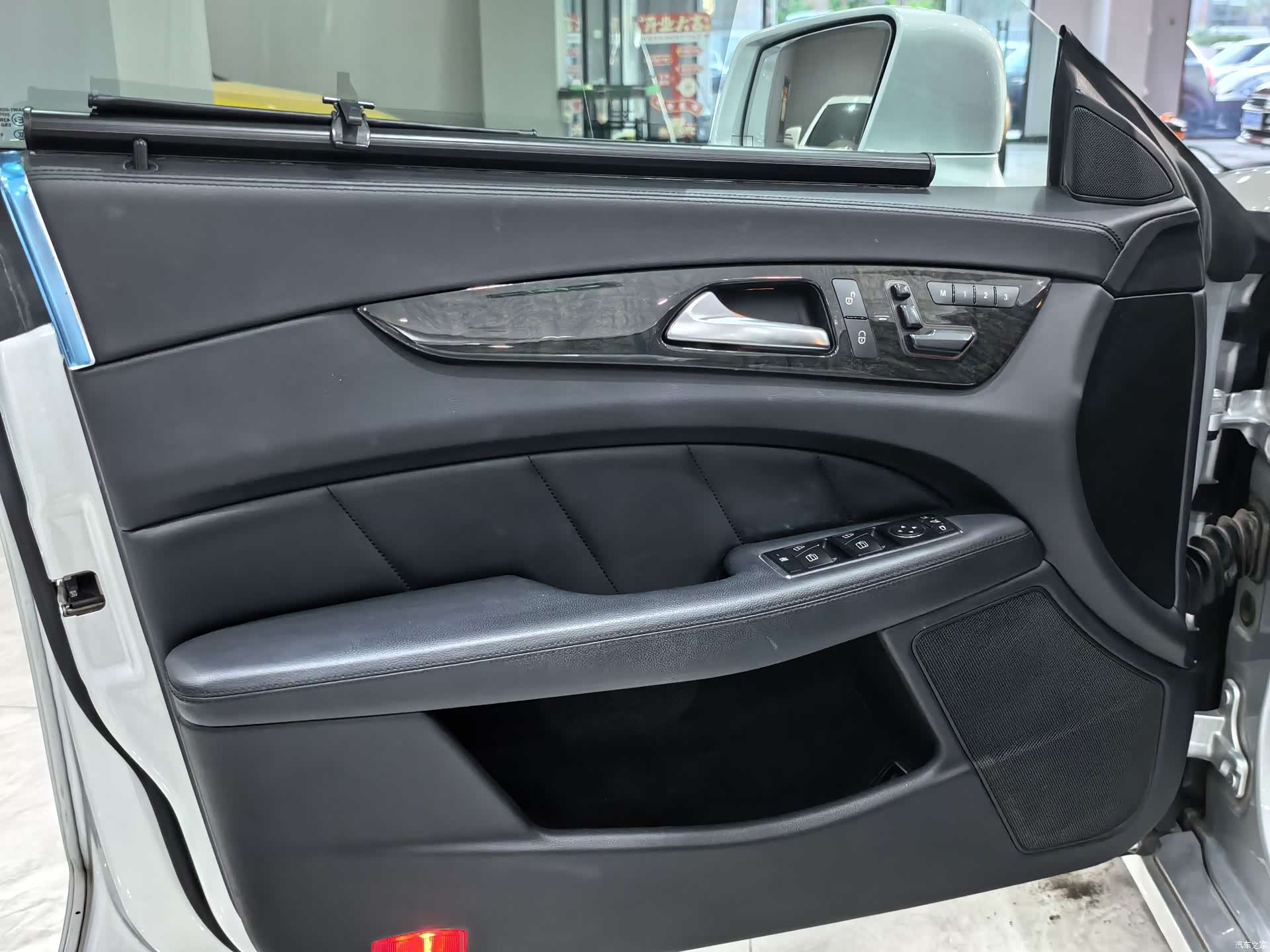 Mercedes-Benz CLS, 2014 9