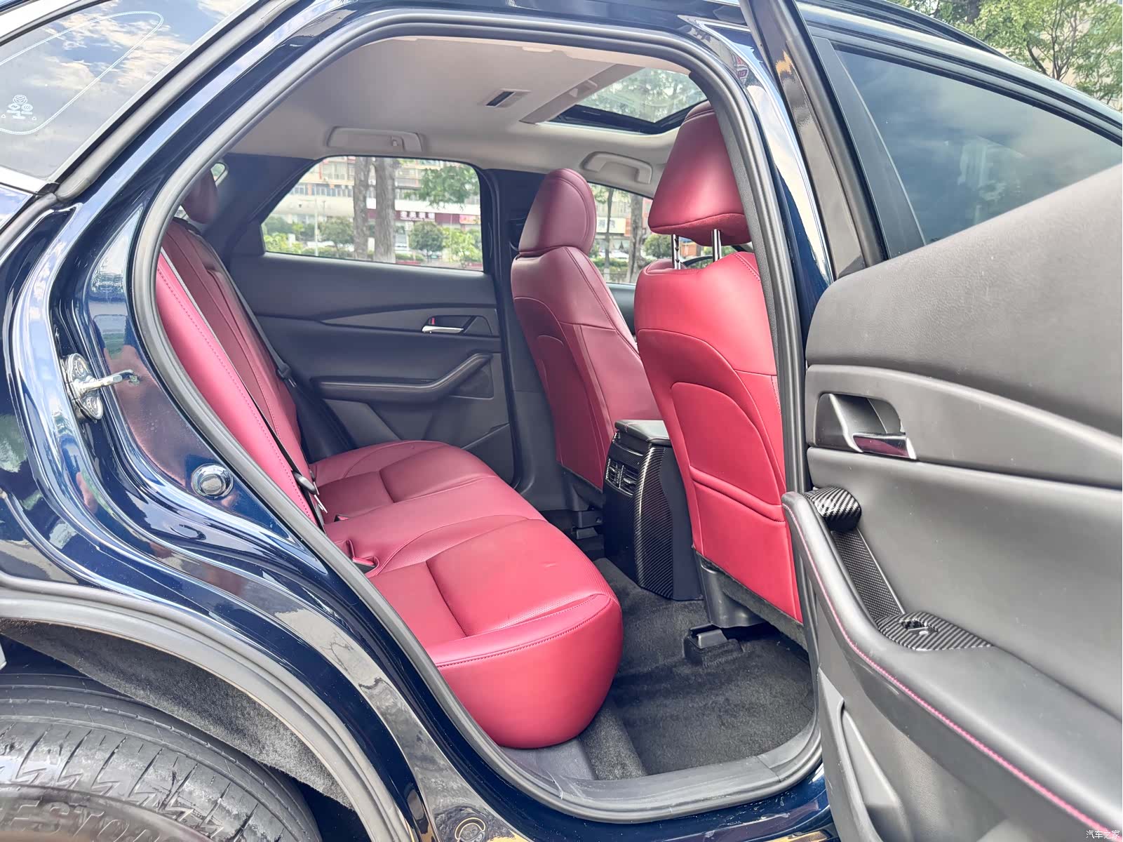 Mazda CX-30, 2022 12