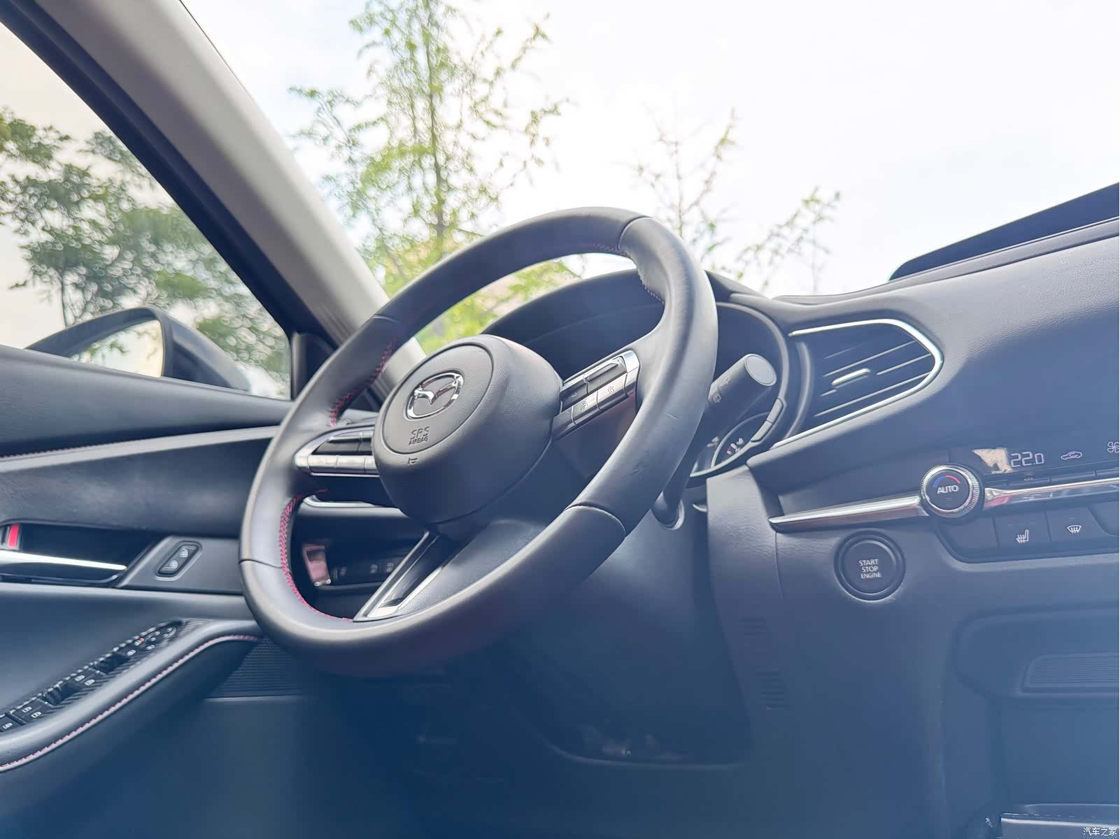 Mazda CX-30, 2022 17
